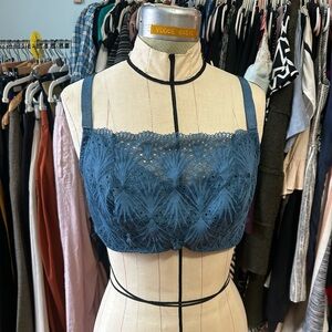Montelle Intimates Blue Lace Bra, size 38E